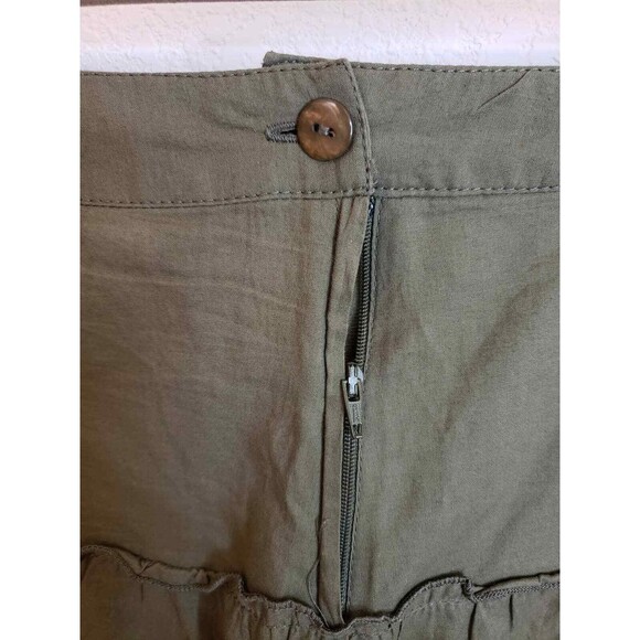 Divided by H&M Olive Green Tiered Mini Skirt Size 10 Zip Back - Picture 6 of 9